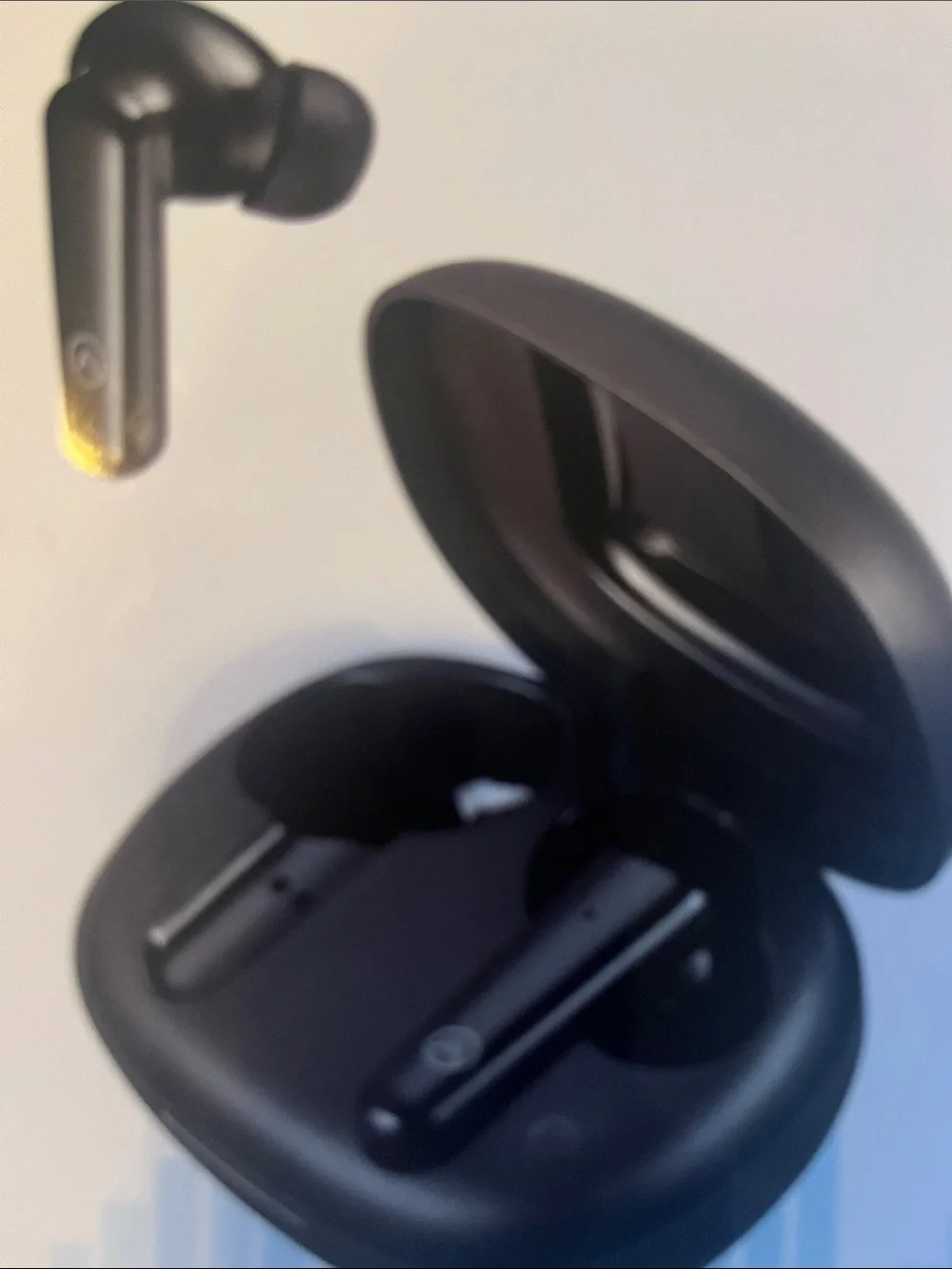 Ambient Bluetooth Wireless Earphones - Black